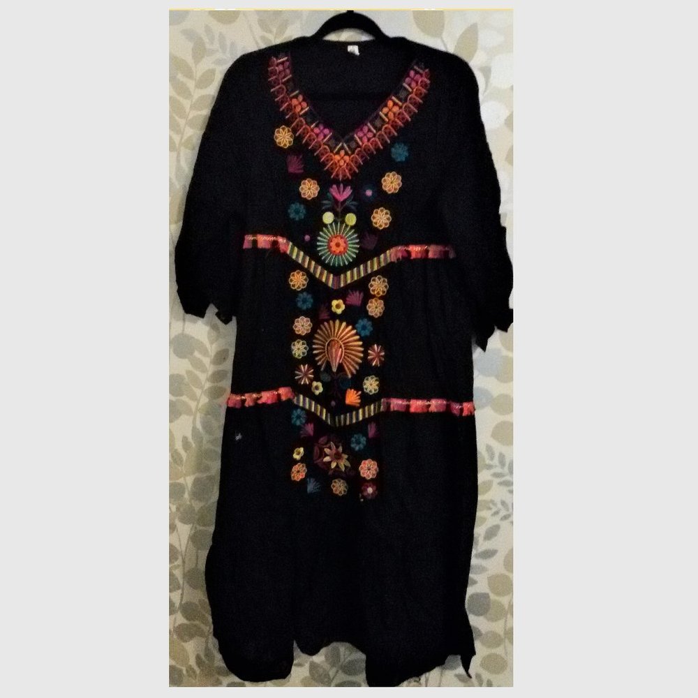 Maizistory Designer Embroidered Dress Sz L